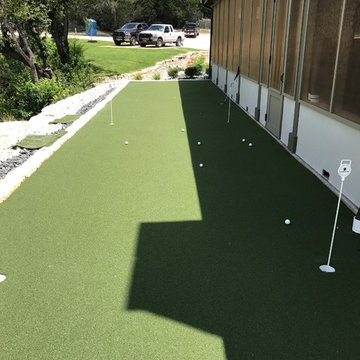 Artificial Putting Green / Bocce Court