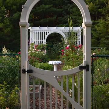 Arts and Crafts Arbor with traditional form.