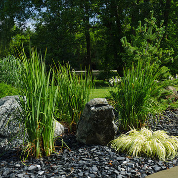Asian Inspired Front Garden - Cedarburg