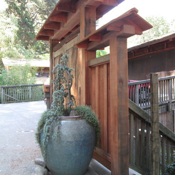 Asian Style Entry Gate and Fence