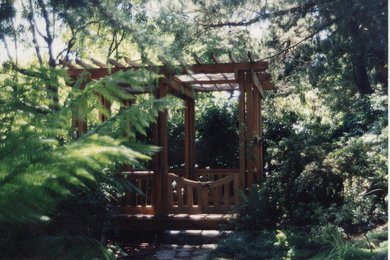 This is an example of a craftsman landscaping in San Francisco.