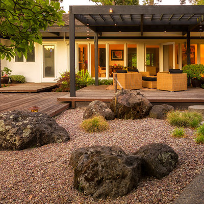 This is an example of an asian backyard landscaping in San Francisco.