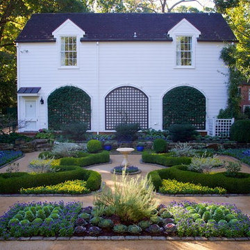 Autumnal Display Garden