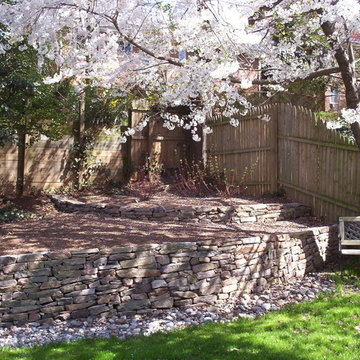 Back yard retaining wall