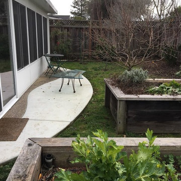 Backyard Garden Retreat
