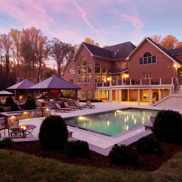 Backyard Oasis: Pool, Kitchen, Fireplace