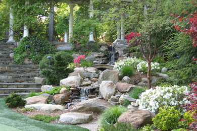 Photo of a traditional landscaping in Bridgeport.