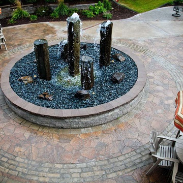 Backyard Water Fountain / Features