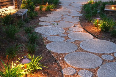 Photo of a contemporary landscaping in Indianapolis.