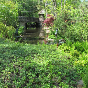 Bayside Property on the south shore of Centre Island NY.