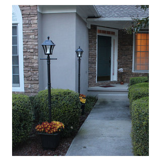 Baytown Solar Lamp Post with Planter Traditional Garden