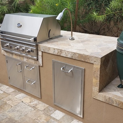 Inspiration for a traditional partial sun backyard concrete paver landscaping in Phoenix for summer.