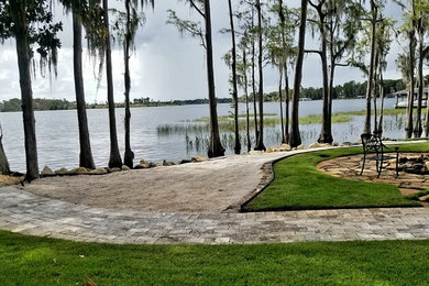 Photo of a coastal landscaping in Orlando.