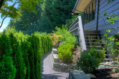 Design ideas for a small asian landscaping in Seattle.