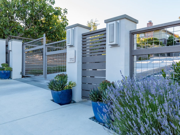 Front Yard - Concrete Pavers