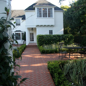 Beverly Hills Georgian Colonial