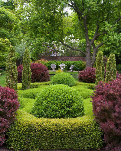 Классический Сад by Craig Bergmann Landscape Design