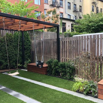 Brooklyn Backyard With Small Playground Little Miracles Designs Img~9e518d890d48879f 2581 1 Fa9b303 W360 H360 B0 P0 