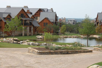 This is an example of a rustic landscaping in Dallas.
