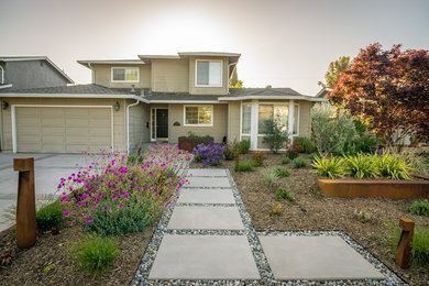Design ideas for a mid-sized modern drought-tolerant front yard concrete paver landscaping in San Francisco.