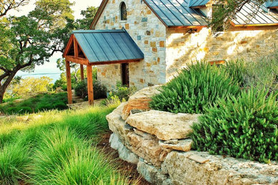 Design ideas for a rustic landscaping in Austin.