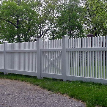 Cedar Chestnut Hill Fence and Gate