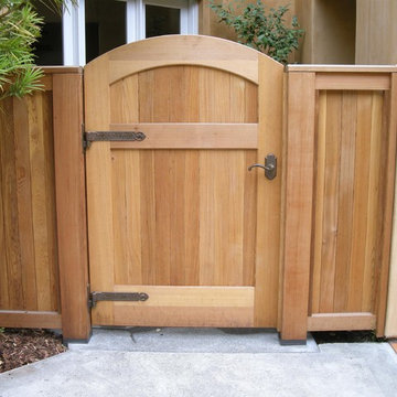 Cedar Entry Gate