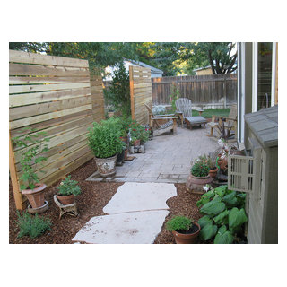 Cedar Privacy Screens - Contemporary - Landscape - Boise - by Farwest ...