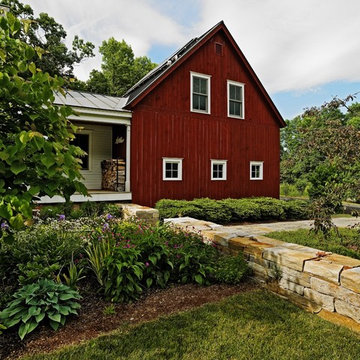 Charlotte Entry Garden
