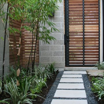 Cohen Residence Entry Courtyard