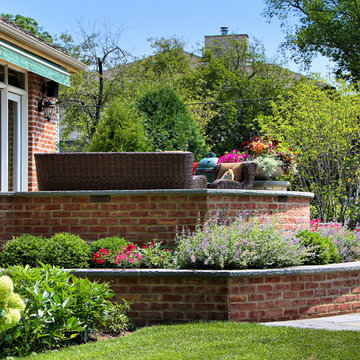 Colonial Charm - Glenview Residence