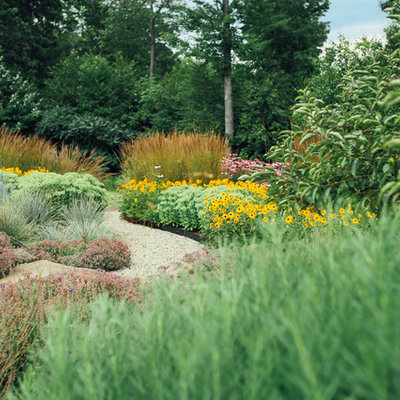 Inspiration for a traditional landscaping in Boston.