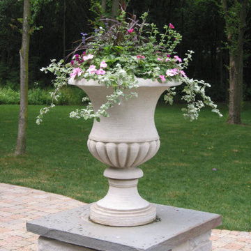 Container Pot Gardens