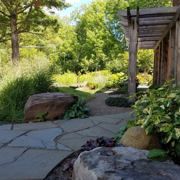Contemporary by the Lake with a Japanese Feel