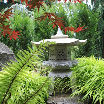 Contemporary Courtyard