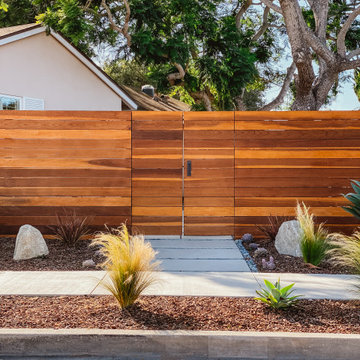 Contemporary Fence on the Mesa