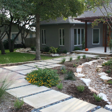 Contemporary front walk