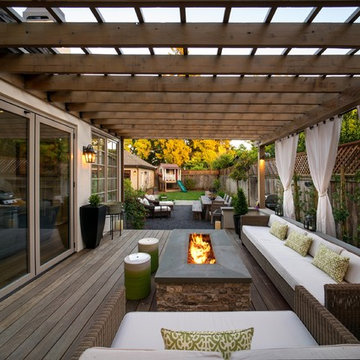 Contemporary Gardine