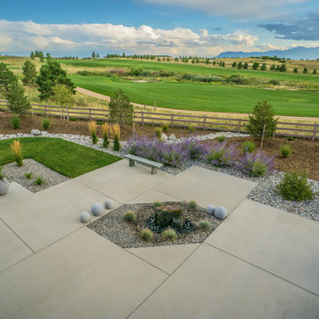 Contemporary Landscape with Basalt Columns Water Feature