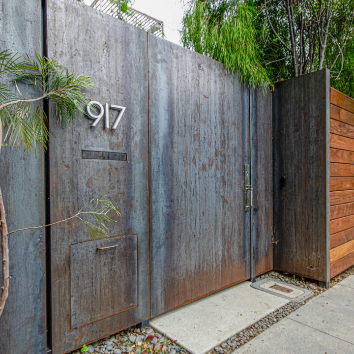Corten Steel Folded Gate - Photos & Ideas | Houzz