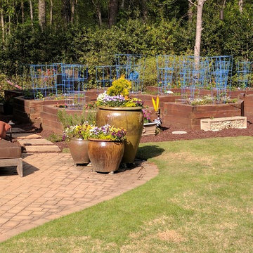 Country Club of the South Planter Garden