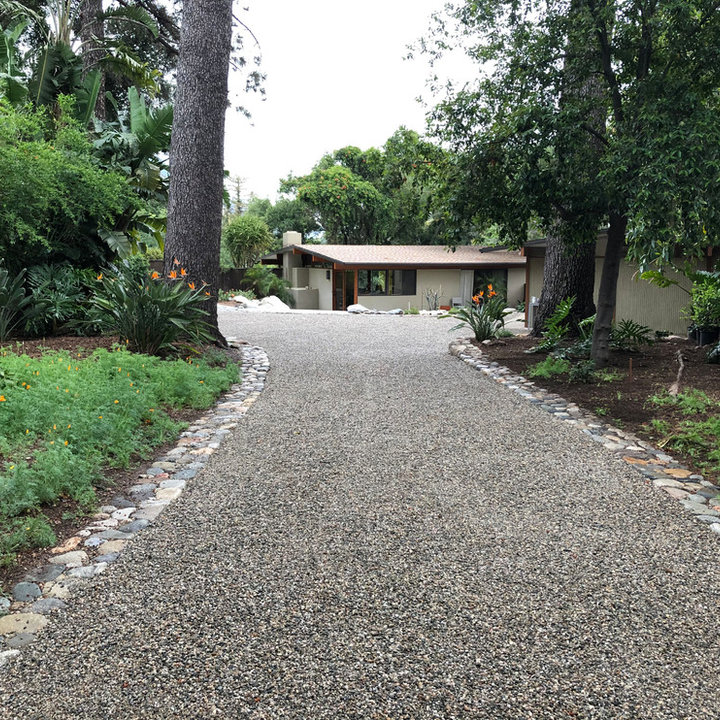 Pea Gravel Driveway Photos & Ideas Houzz