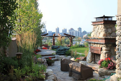 Inspiration for a craftsman landscaping in Calgary.