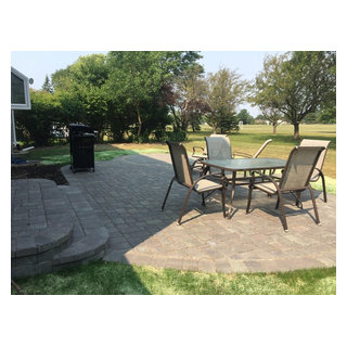 Curved Belgard Paver Patio Design by Lombard, IL patio designer ...