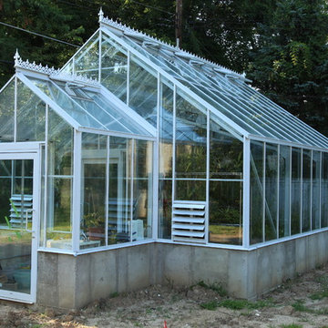 Custom Greenhouses