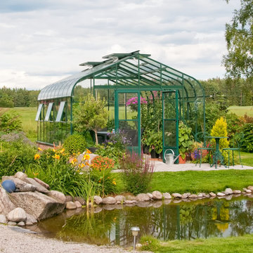 Custom Greenhouses