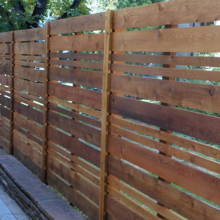 Horizontal Cedar Fence Photos & Ideas Houzz