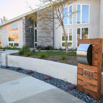 Custom Mailbox - Mid-Century Open Floor Plan with View Deck