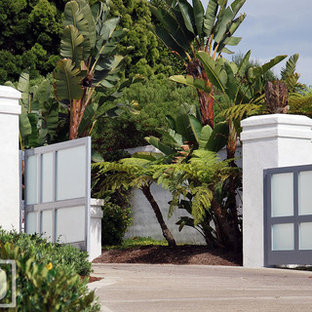 Featured image of post House Residential House Modern Gate Design : Modern house concepts from around the.