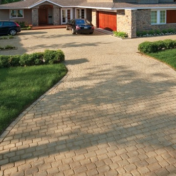 Custom Paving Brick Driveway